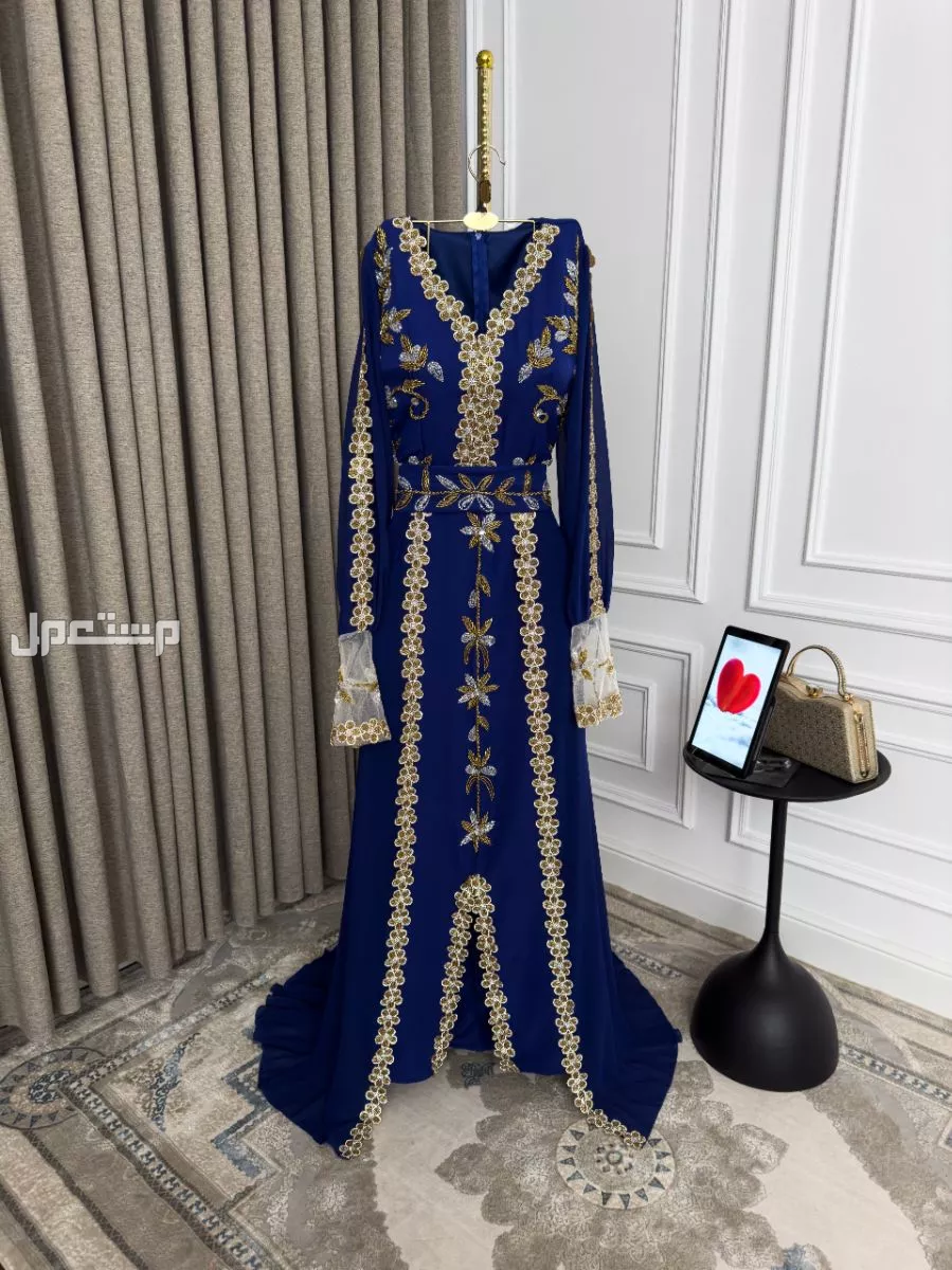 فساتين متنوعه مناسبات واعياد ورمضانية ويوم التأسيس نشحن لكافه مدن المملكة وخدمة توصيل للبيت    في مكة المكرمة بسعر 200 ريال سعودي