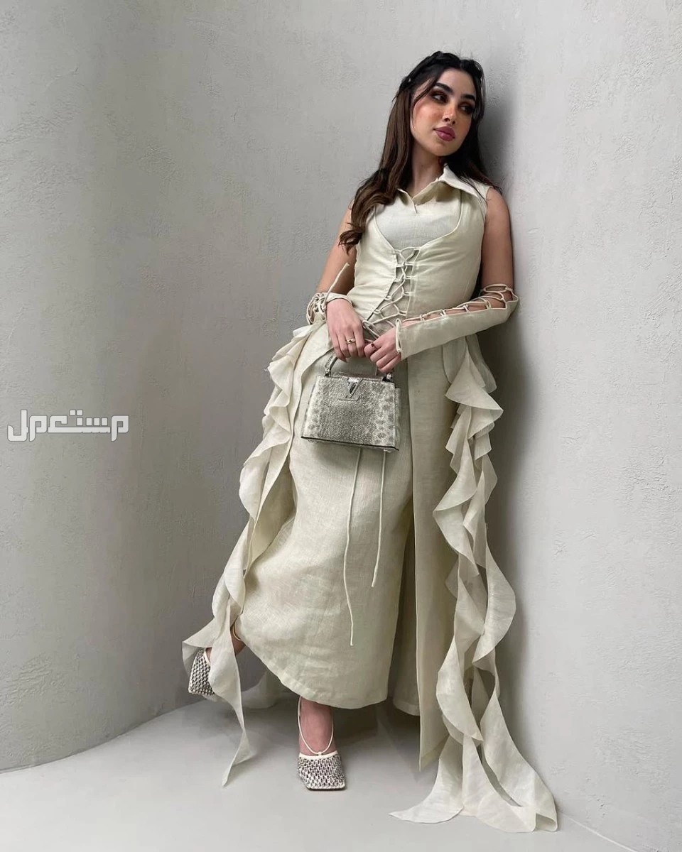 فساتين متنوعه مناسبات واعياد ورمضانية ويوم التأسيس نشحن لكافه مدن المملكة وخدمة توصيل للبيت    في نجران بسعر 200 ريال سعودي