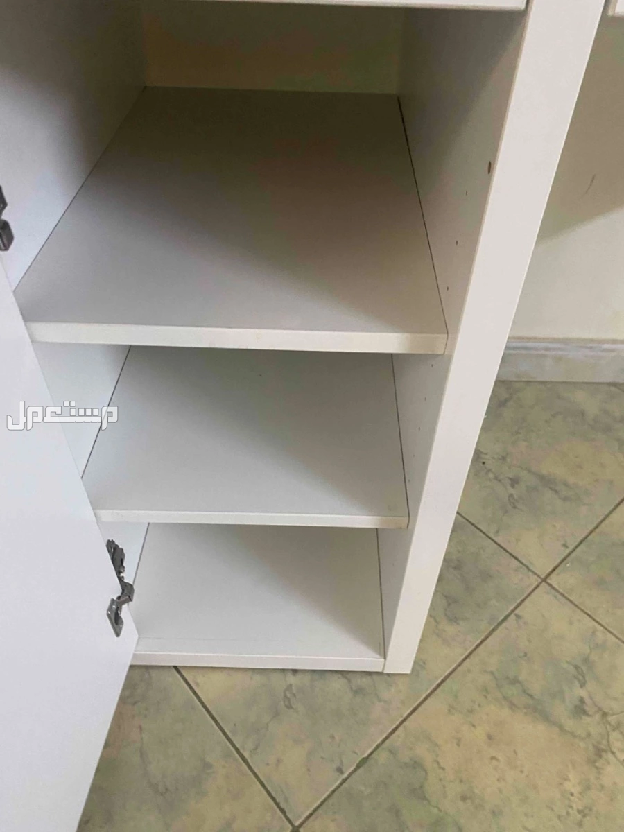 مكتب  جديد ونظيف في الرياض بالسوم