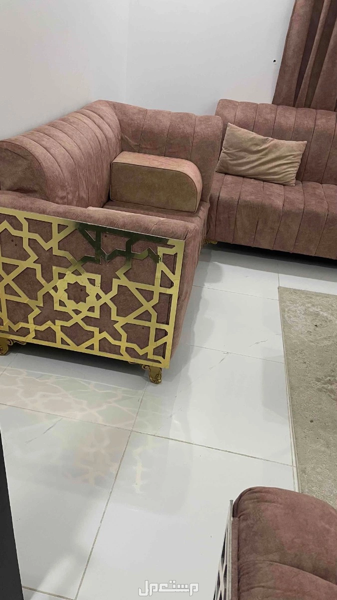 كنب في جدة  في جدة بسعر 700 ريال سعودي