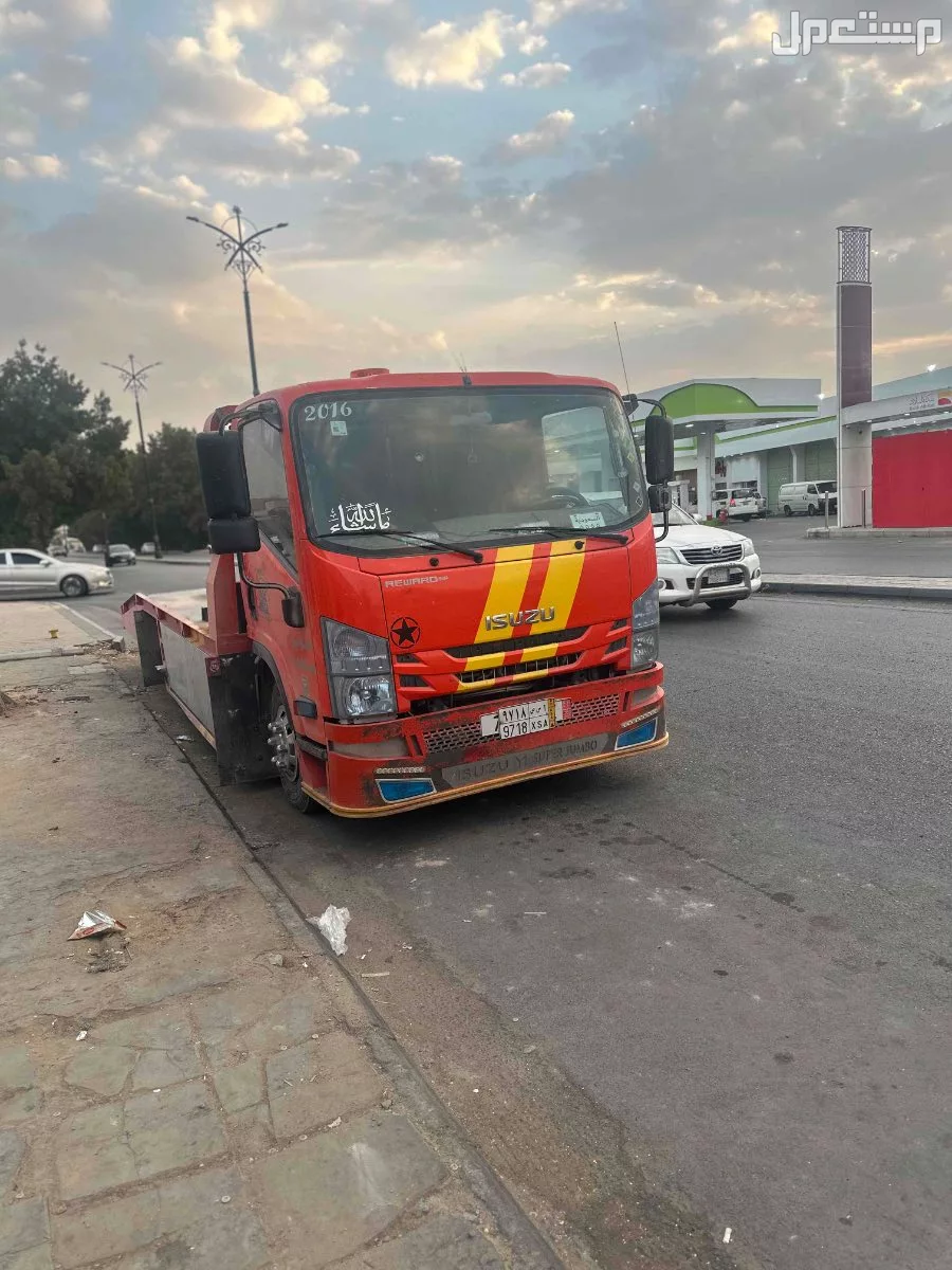 سطحه موجود في الرياض ماشي تبوك