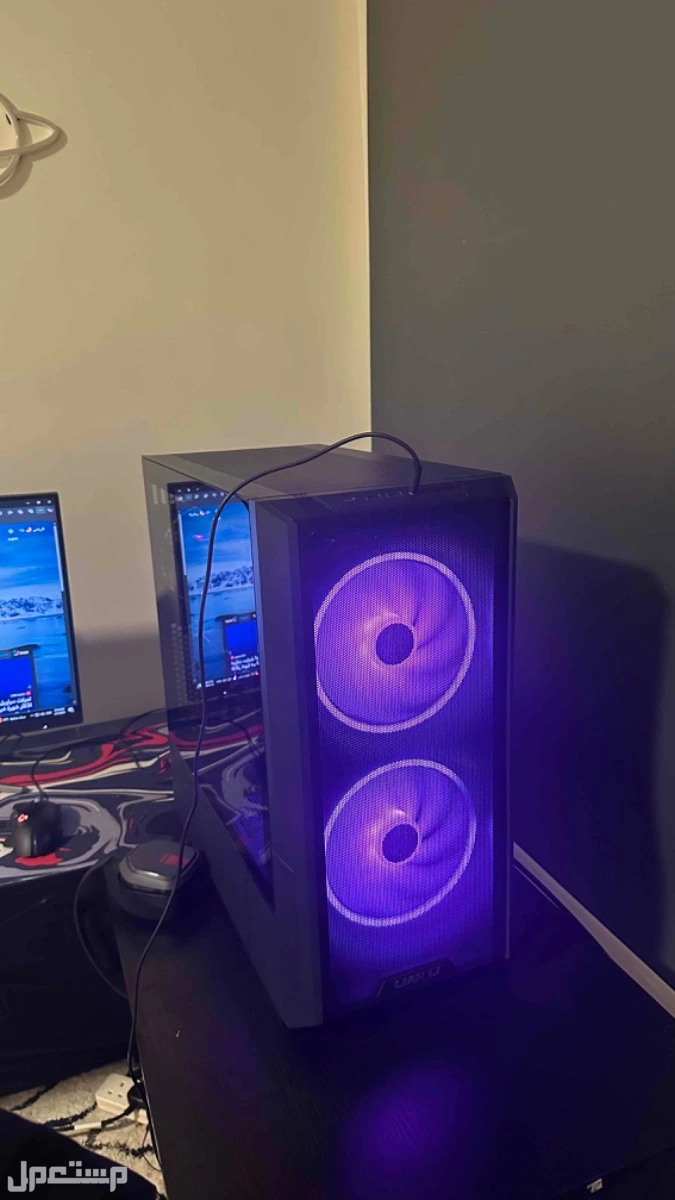 للبيع بي سي قيمنق نظيف وقوي pc