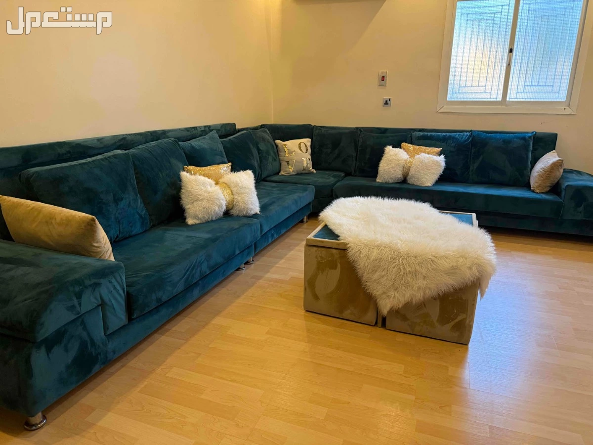 كنب للبيع : كنب مقاس 3*4 تم غسله و تنظيفه