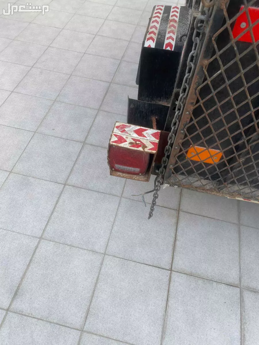 مقطورة تحميل  ترك للتحميل في الخبر