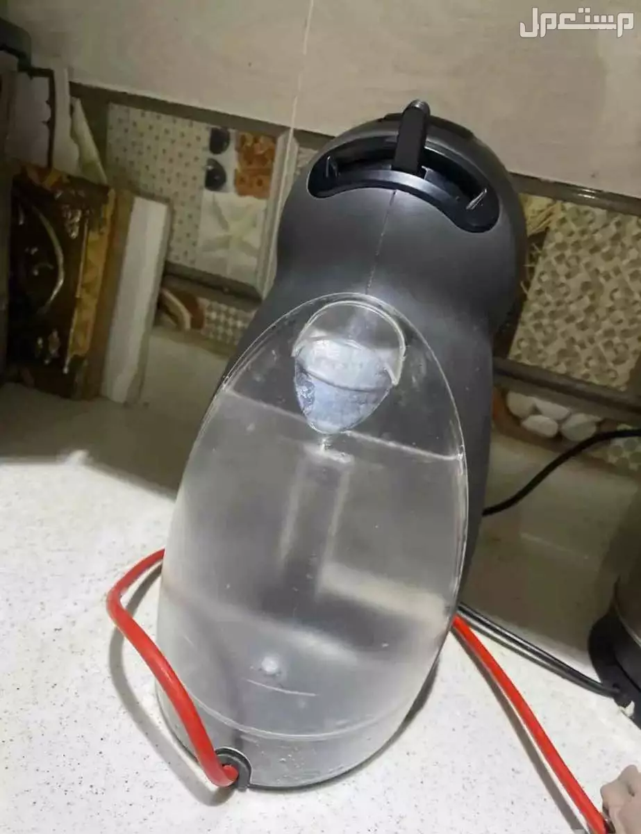 للبيع آلة قهوه مستعمله لصنع القهوه استعمال نظيف(قابل للتفاوض)