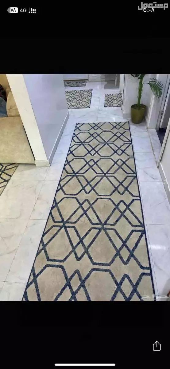 للبيع كنب مع فرشته وفرشات سيب عدد 4 وفرشات وستاره في الرياض في الرياض مجاناً للمحتاج