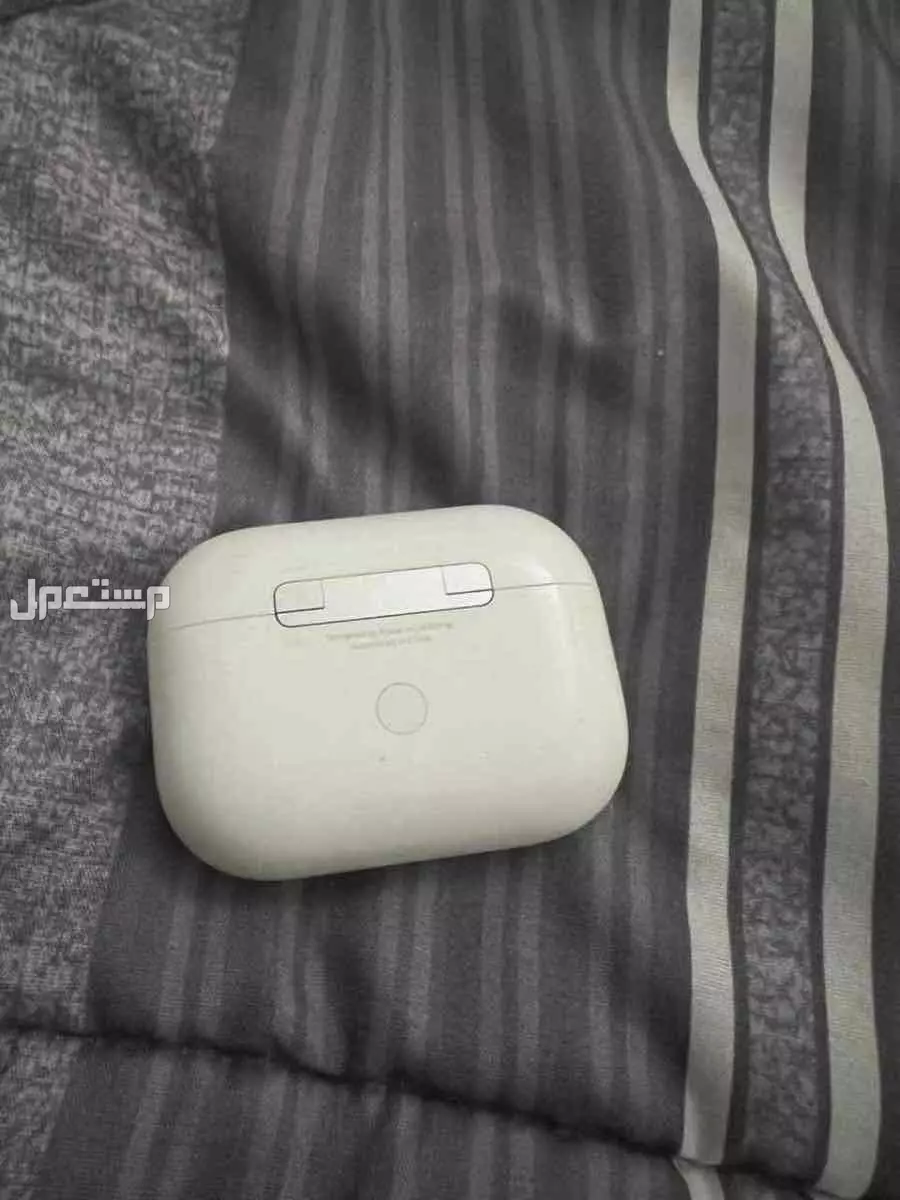 علبه سماعات آبل  في الطائف بسعر 300 ريال سعودي