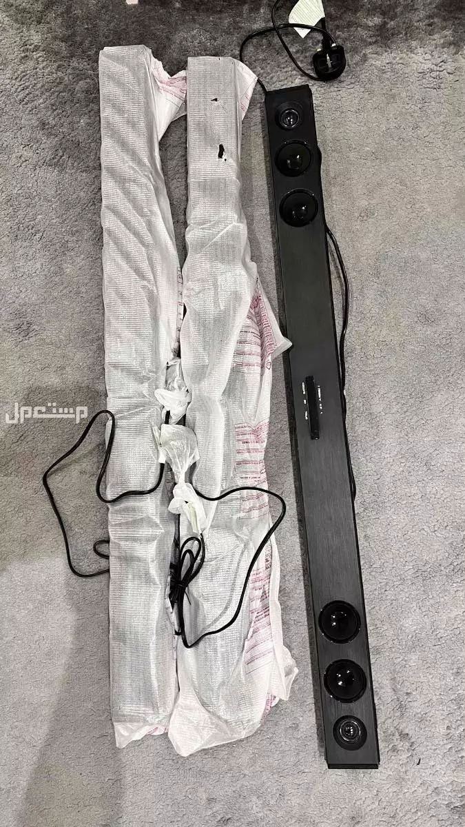 شاشة تلفاز LG فائق الوضوح ذكي وسماعات LG محيطية ومكبرات صوت LG جديدة