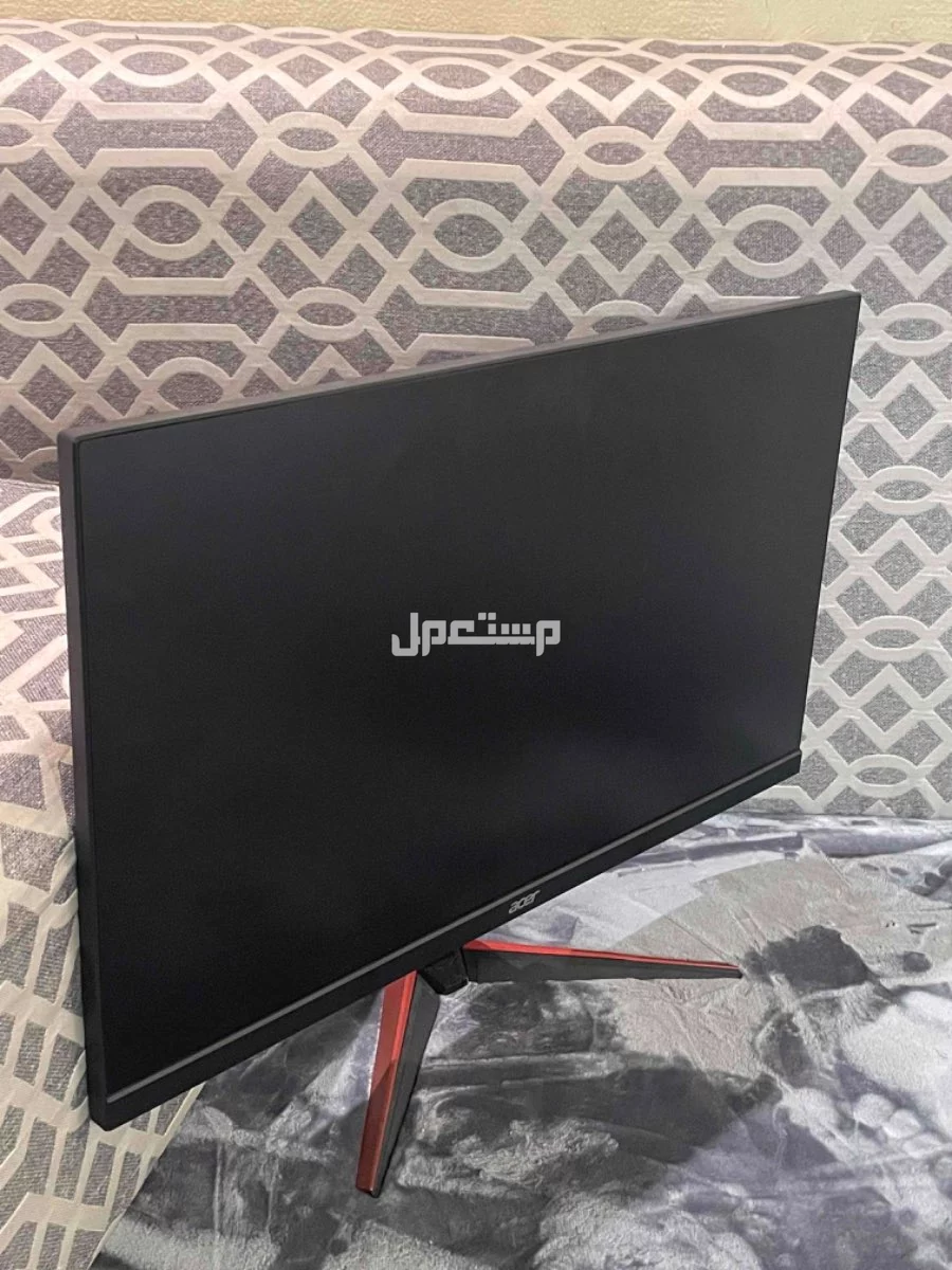 شاشة العاب  في سكاكا بسعر 500 ريال سعودي