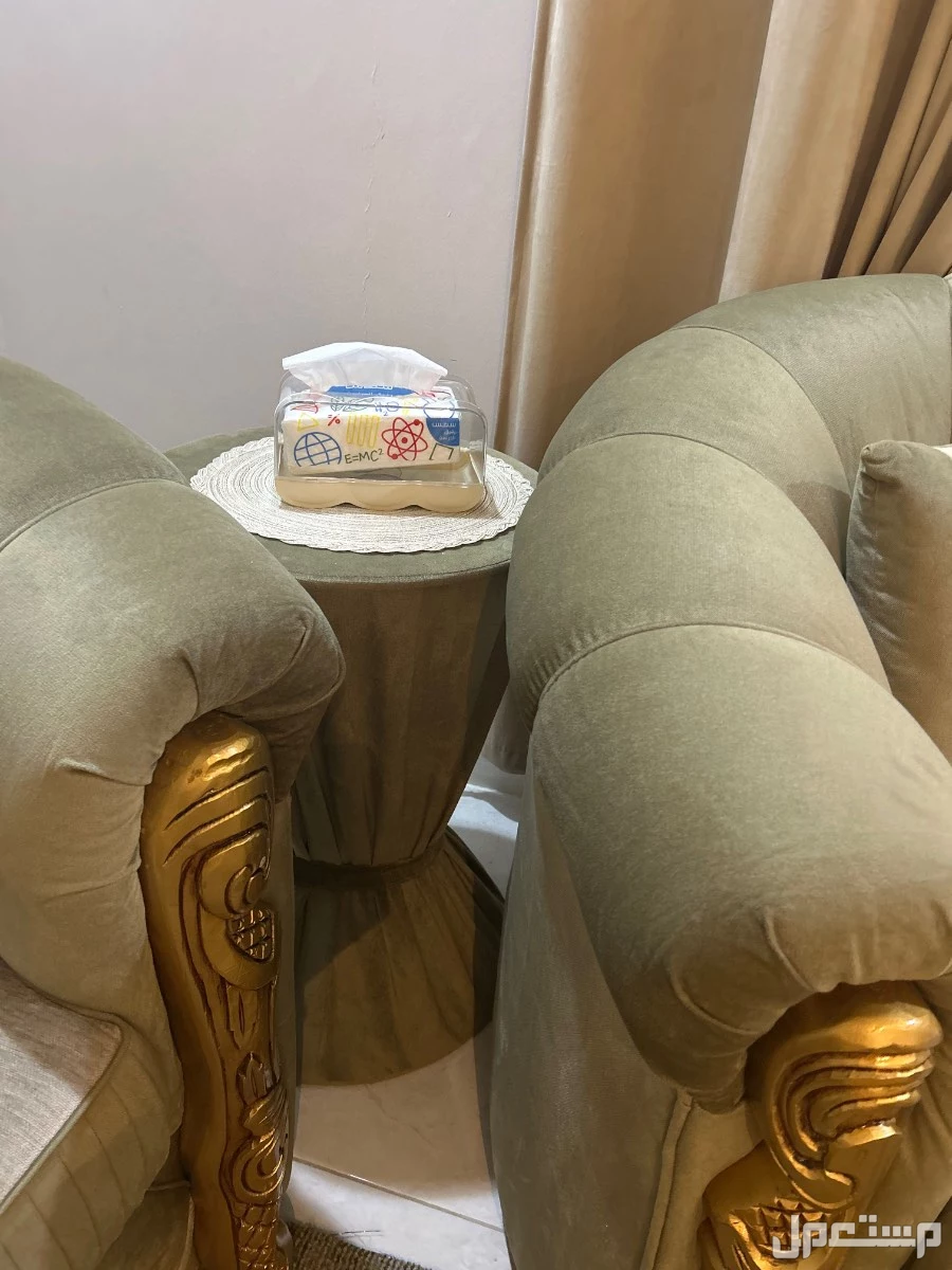 كنب للبيع  11 شخص .. ابها .. بسعر 1500 قابل للتفاوض