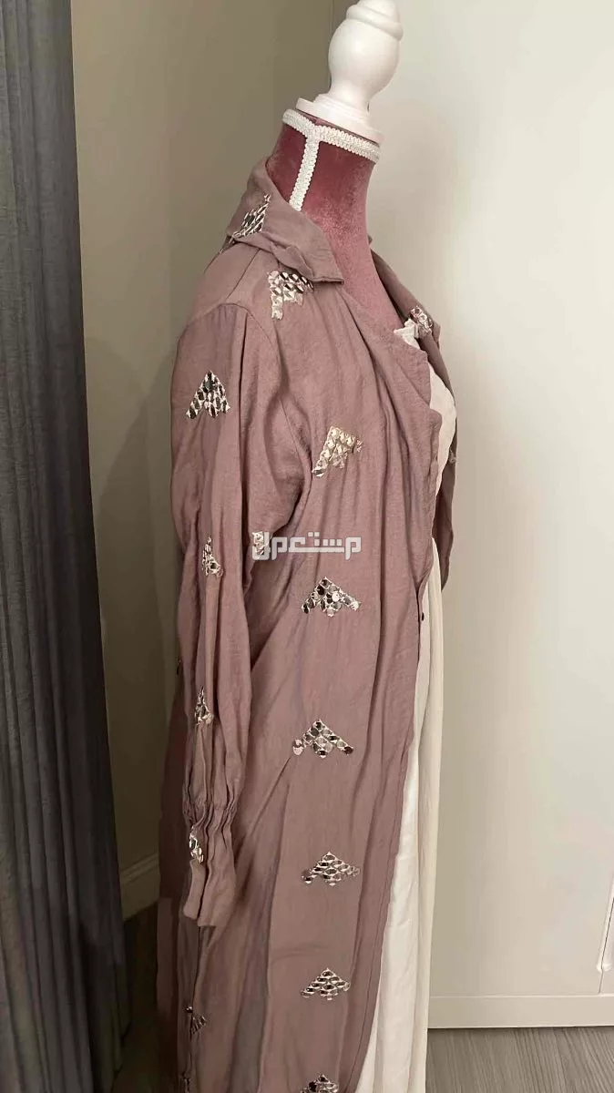 فستان في الأحساء بسعر 60 ريال سعودي