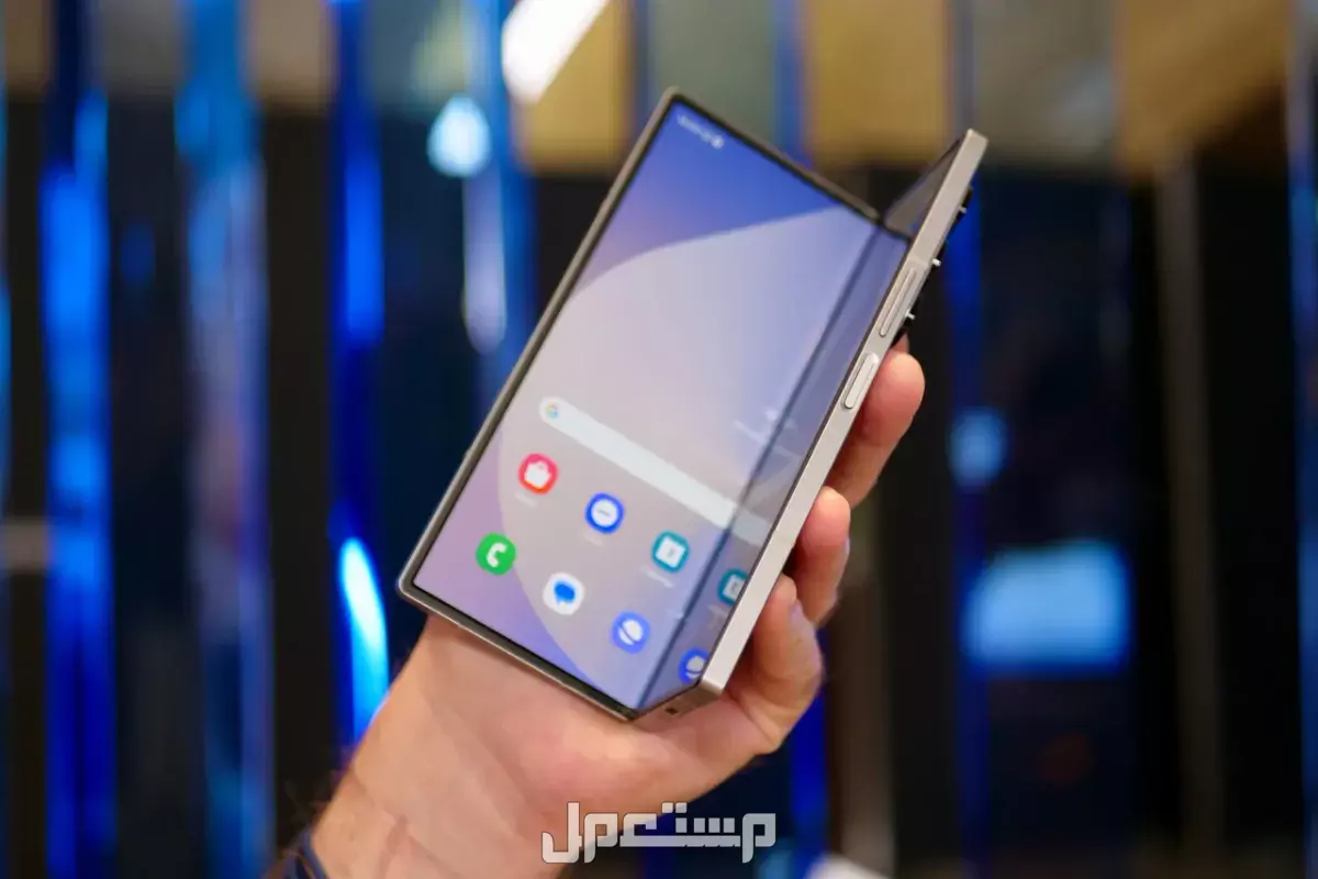 أفضل هواتف الجيل الخامس لعام 2025.. وجوالات 5G رخيصة للبيع هل سامسونج جالكسي Z فولد 6 جيد؟