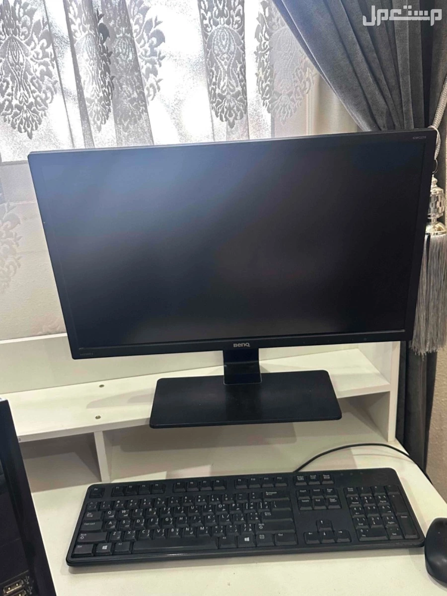 جهاز كمبيوتر HP مع شاشه للبيع  في جدة بسعر 400 ريال سعودي