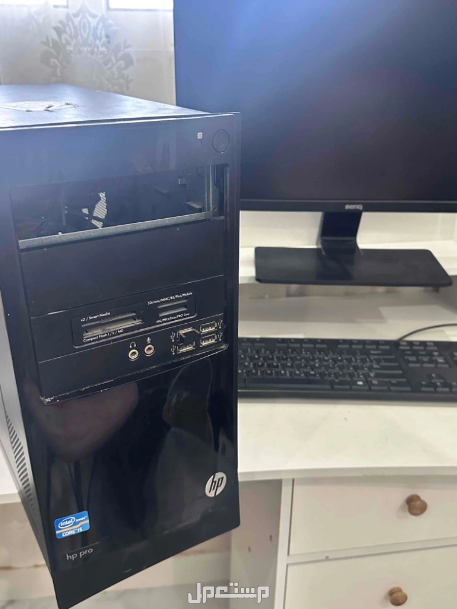 جهاز كمبيوتر HP مع شاشه للبيع  في جدة بسعر 400 ريال سعودي