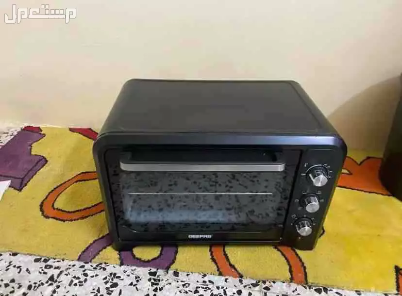 فرن كهربائي نظيف جدا من شركة GEEPAS كهربا 220