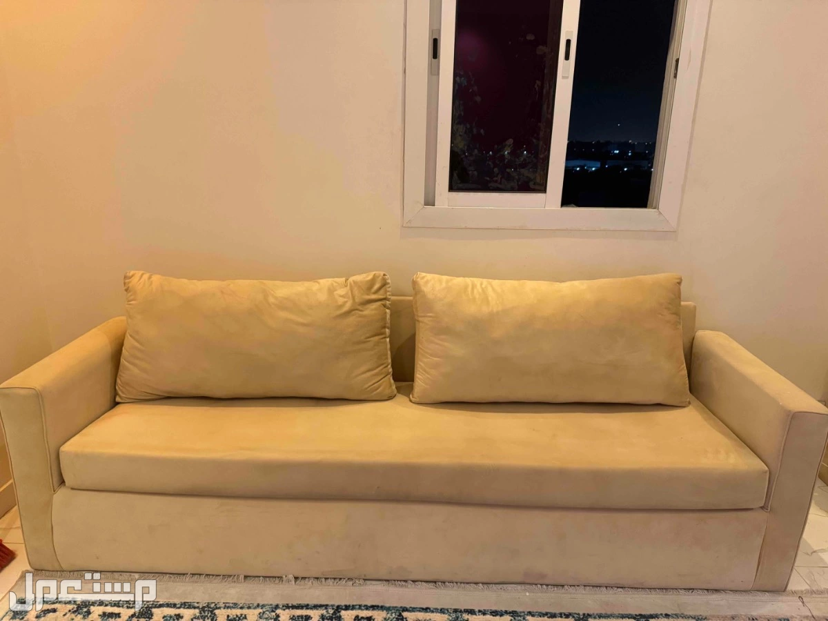 كنب قعطتين مستخدم للبيع  في جدة بسعر 600 ريال سعودي