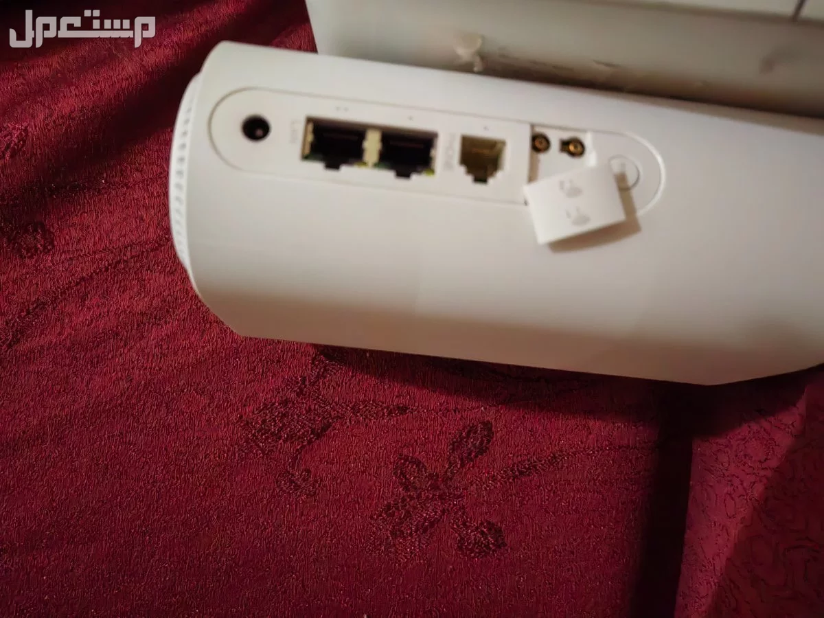 جهاز راوتر zte الجيل الخامس مفتوح اي شريحة معدل سوفت وير  في الخبر بسعر 550 ريال سعودي