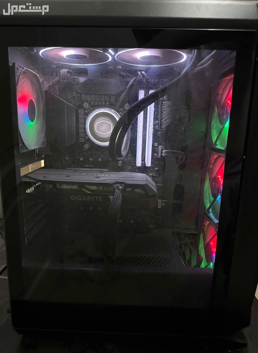 pc للبيع بيسي والصامل مابنختلف معه