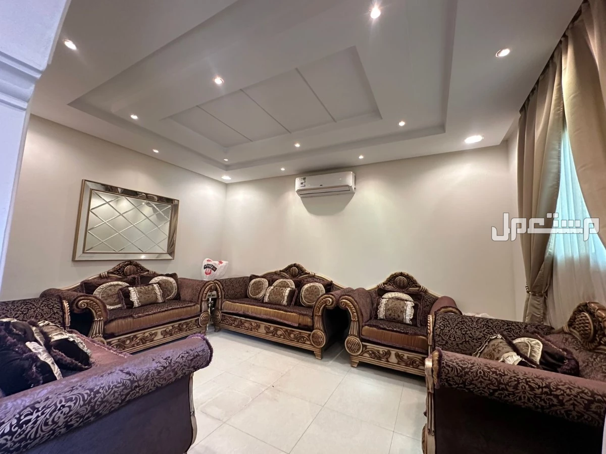طقم طاولات مجالس و صالات للبيع بالكامل