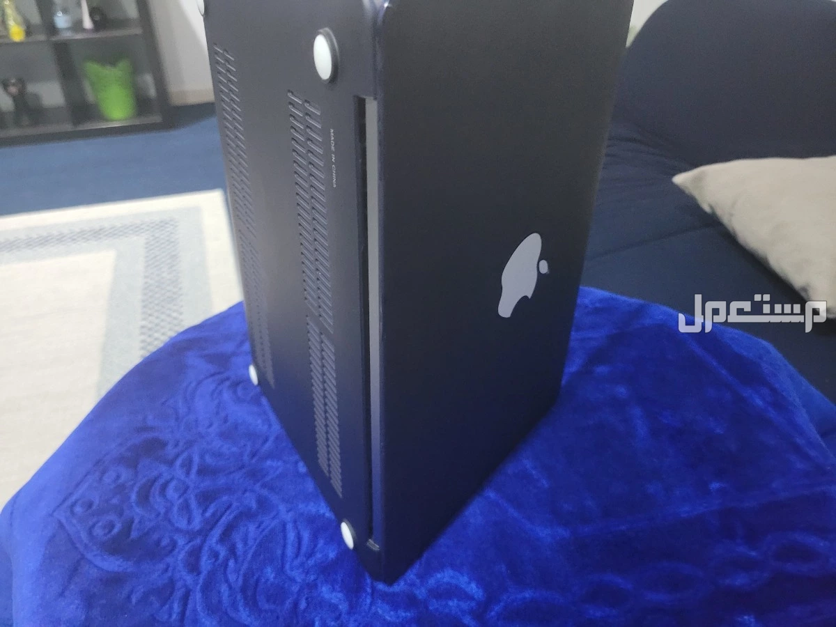 MacBook Pro M2 13 inch ماك بوك برو نسخة إم 2