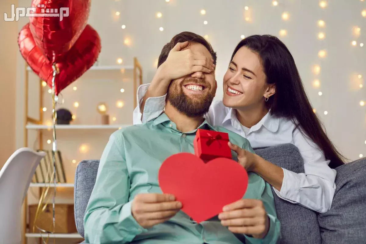 صور وعبارات ورسائل تهنئة عيد الحب 2025 باللغة العربية والإنجليزية تهنئة عيد الحب 2025