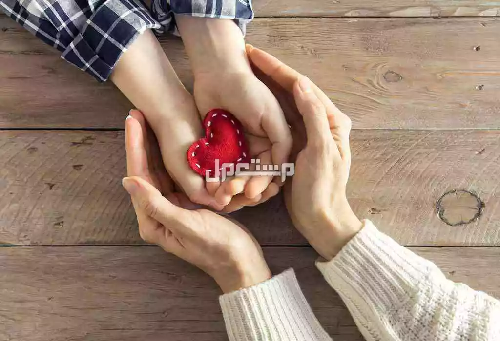 صور وعبارات ورسائل تهنئة عيد الحب 2025 باللغة العربية والإنجليزية عيد الحب 2025