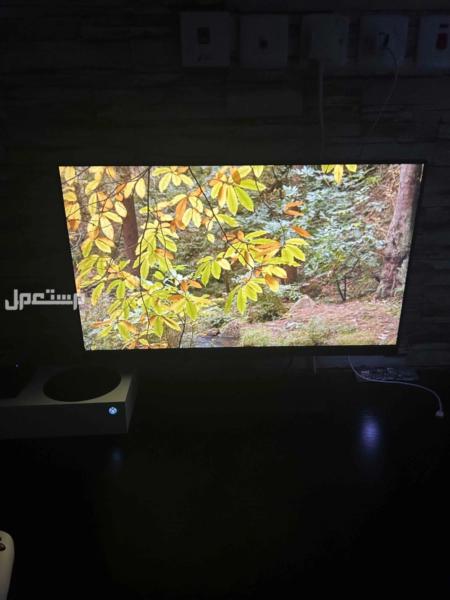 شاشه 27 بوصه بين كيو  في الرياض بسعر480 ريال سعودي.