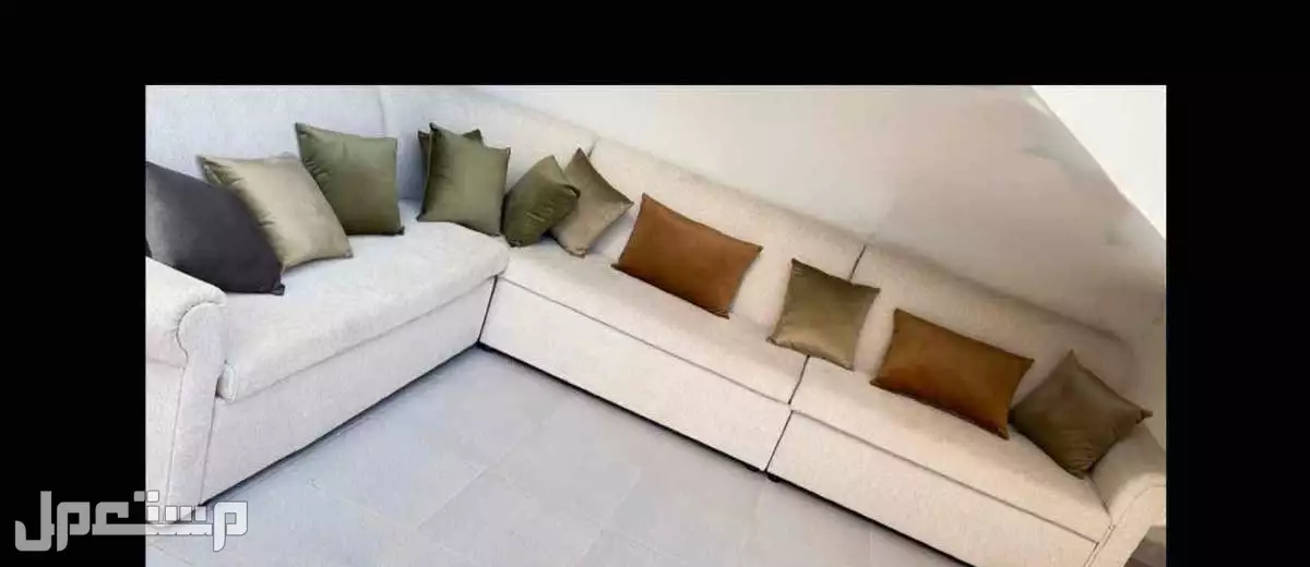كنب حرف L وطاولة ضيافة في أبهــــا بسعر 1500 ريال سعودي كنب حرف L 3.5 * 2.5