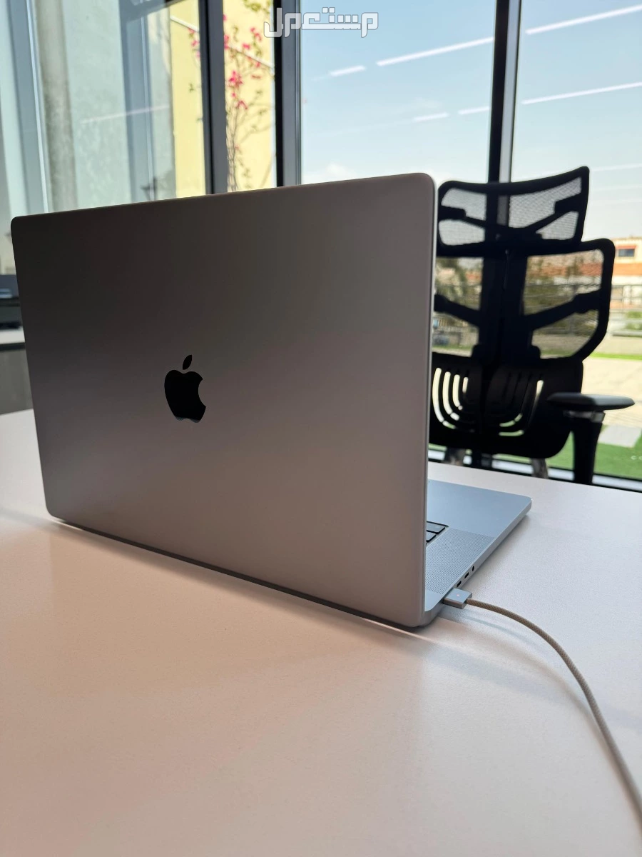 MacBook Pro M2 16 inch 2023-1TB 16GB RAM باقي على الضمان 8 شهور