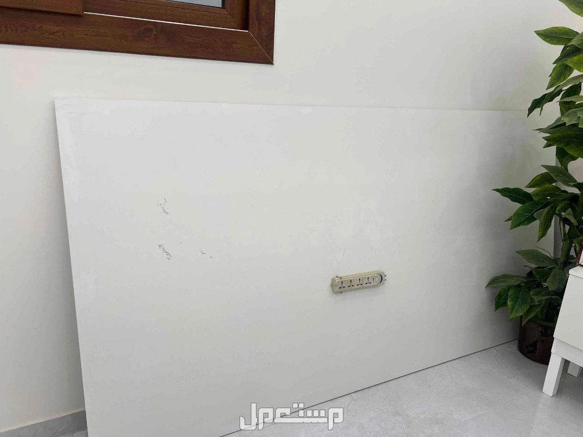 الريان في تبوك بسعر 500 ريال سعودي قابل للتفاوض الديكور الخلفي