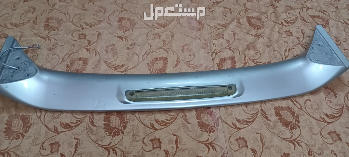 للبيع جناح كامري خلفي 2006 ب 250 ريال