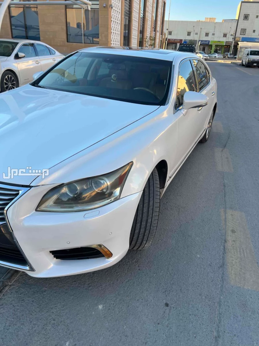 لكزس LS 2016 في الرياض بسعر 120 ألف ريال سعودي