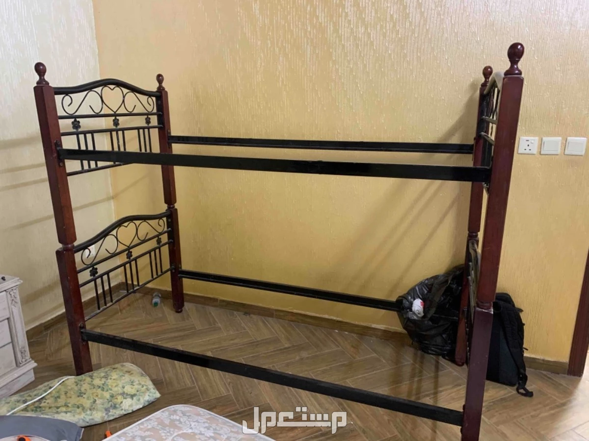 سرير  دورين يصلح للأطفال بجوده كويسه