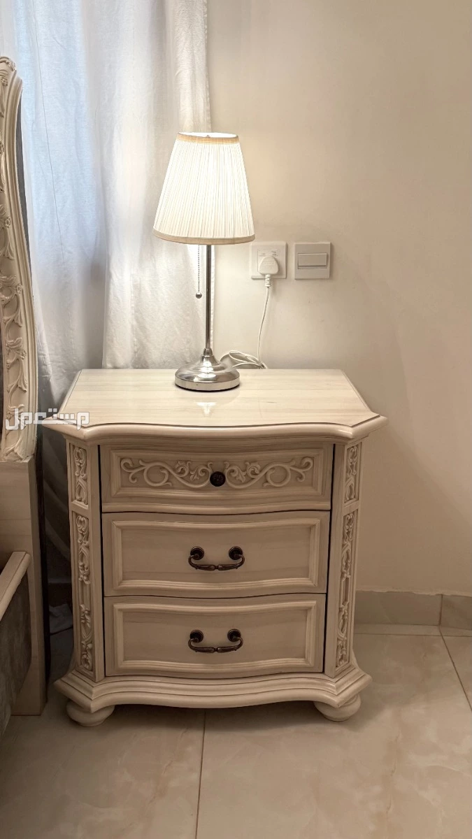 غرفة نوم انيقه من المطلق  في جدة
