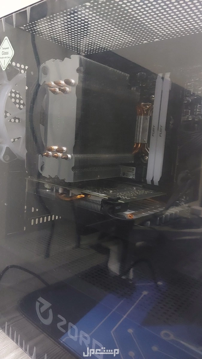 PC للبيع شبه جديد بسعر 2500 ريال سعودي