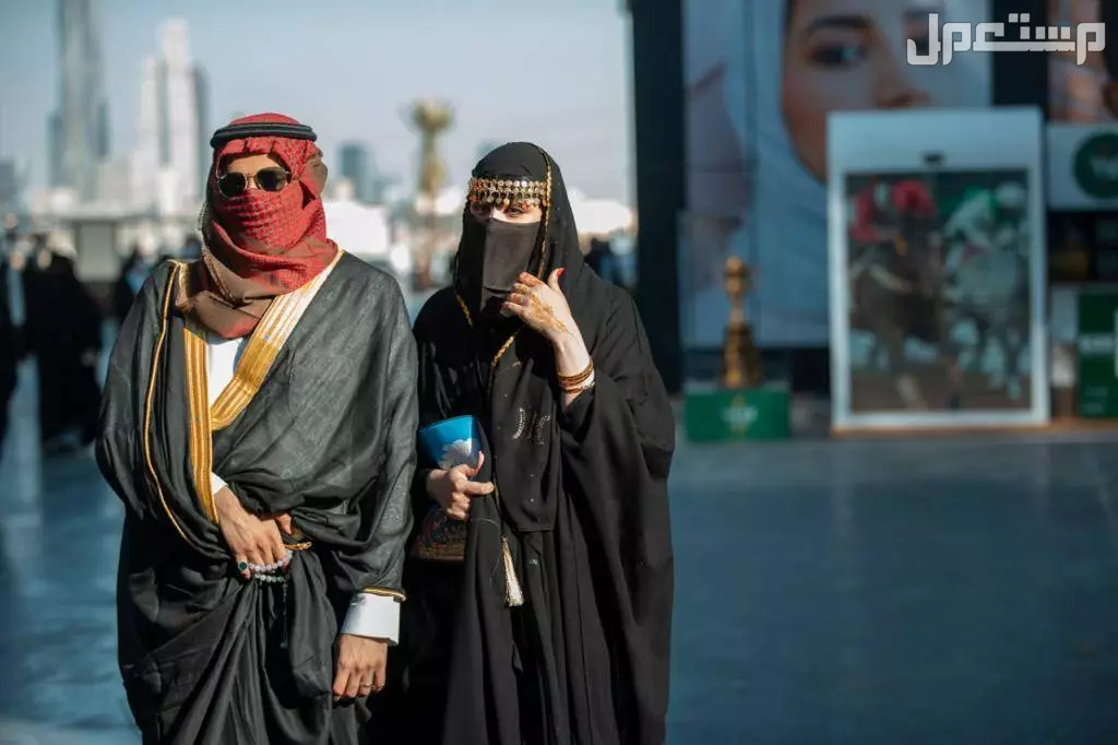أقوى عروض عروض يوم التأسيس 2025.. خصومات تصل إلى 50% ازياء يوم التأسيس