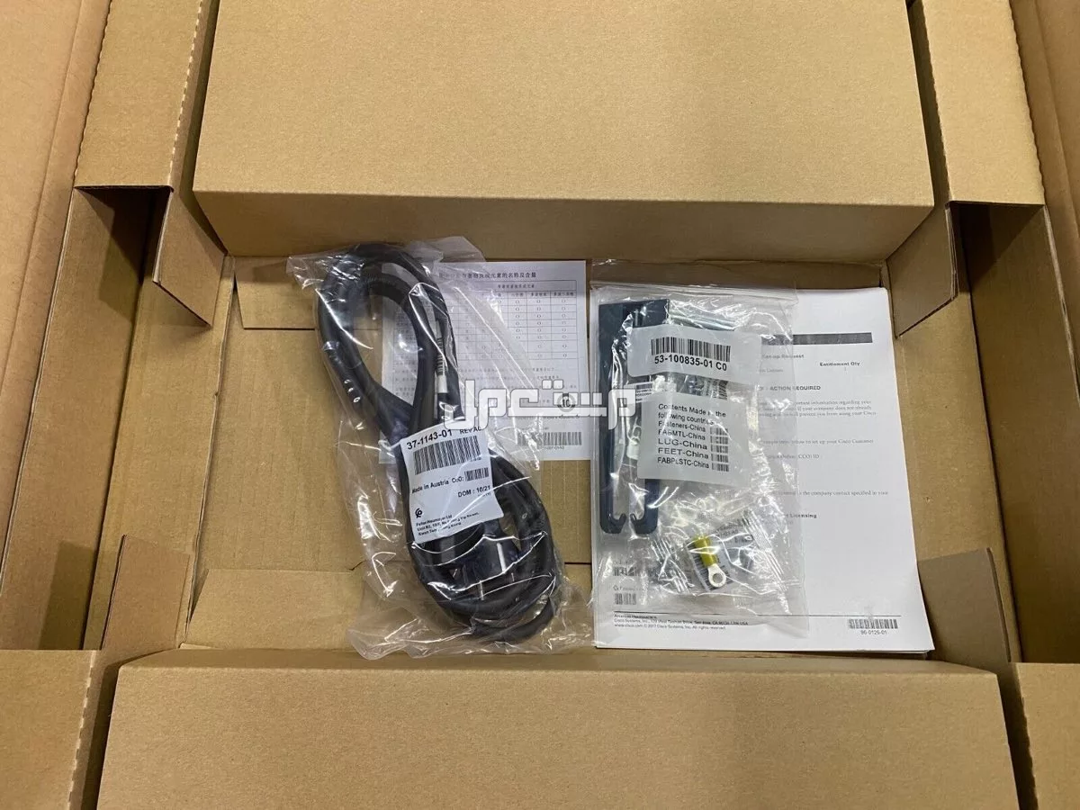 Cisco 9300 New In Box  في جيزان بسعر 11500 ريال سعودي