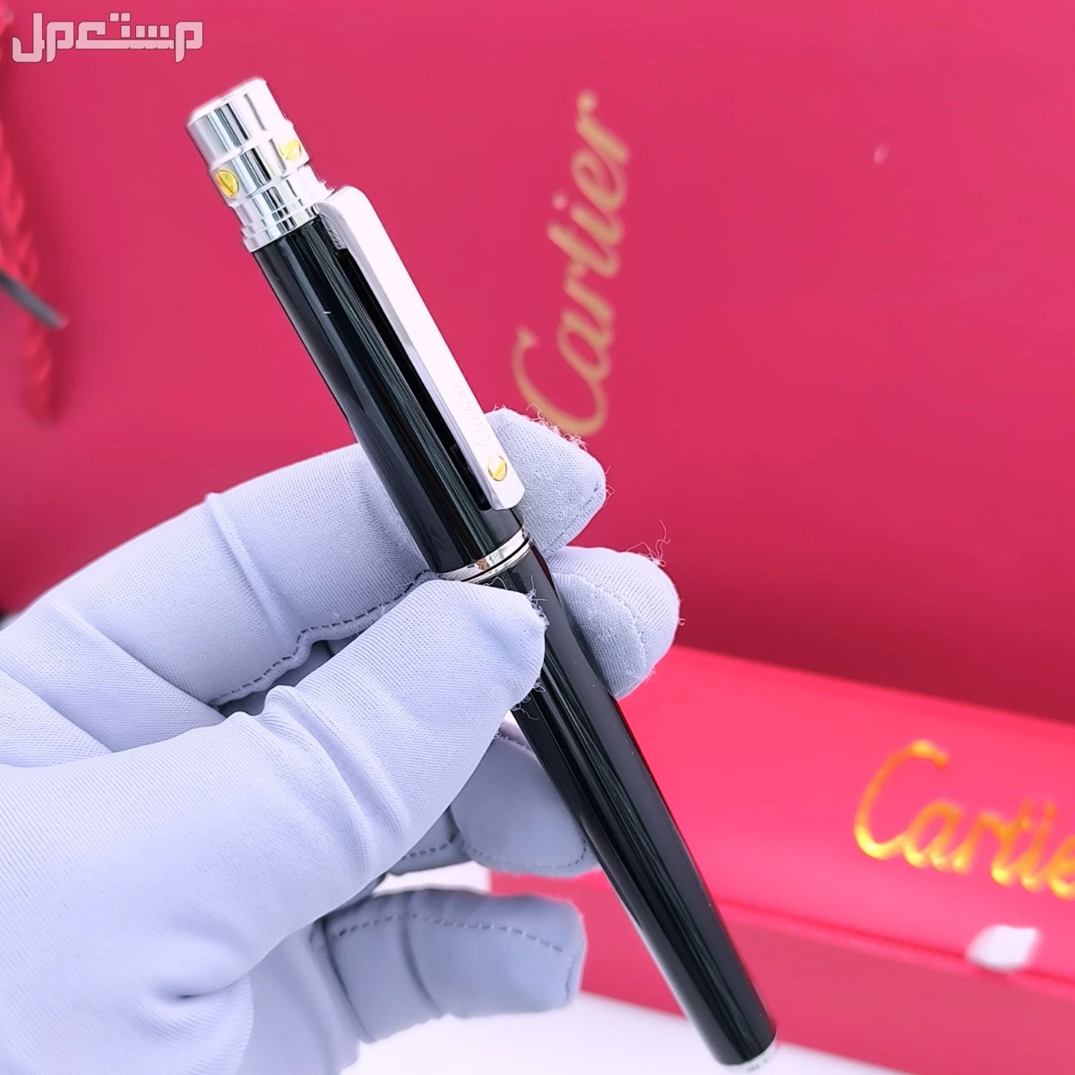 جديد قلم من ماركه كارتير درجه اولى مع الملحقات السعر 130ريال