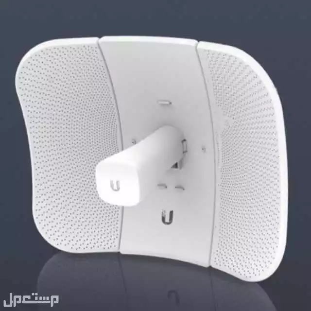 جهاز Ubiquiti Networks LBE-5AC-Gen2 AC Gen2 2x2 MIMO airMAX ac CPE مع إدارة راديو Wi-Fi، تردد تشغيل 5 جيجاهرتز، مكسب 23 ديسيبل، 125 ميل في الساعة، قابلية البقاء في حالة حمل الرياح/، أبيض | L