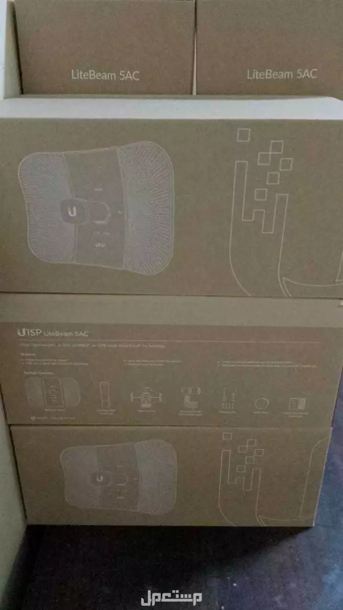 جهاز Ubiquiti Networks LBE-5AC-Gen2 AC Gen2 2x2 MIMO airMAX ac CPE مع إدارة راديو Wi-Fi، تردد تشغيل 5 جيجاهرتز، مكسب 23 ديسيبل، 125 ميل في الساعة، قابلية البقاء في حالة حمل الرياح/، أبيض | L
