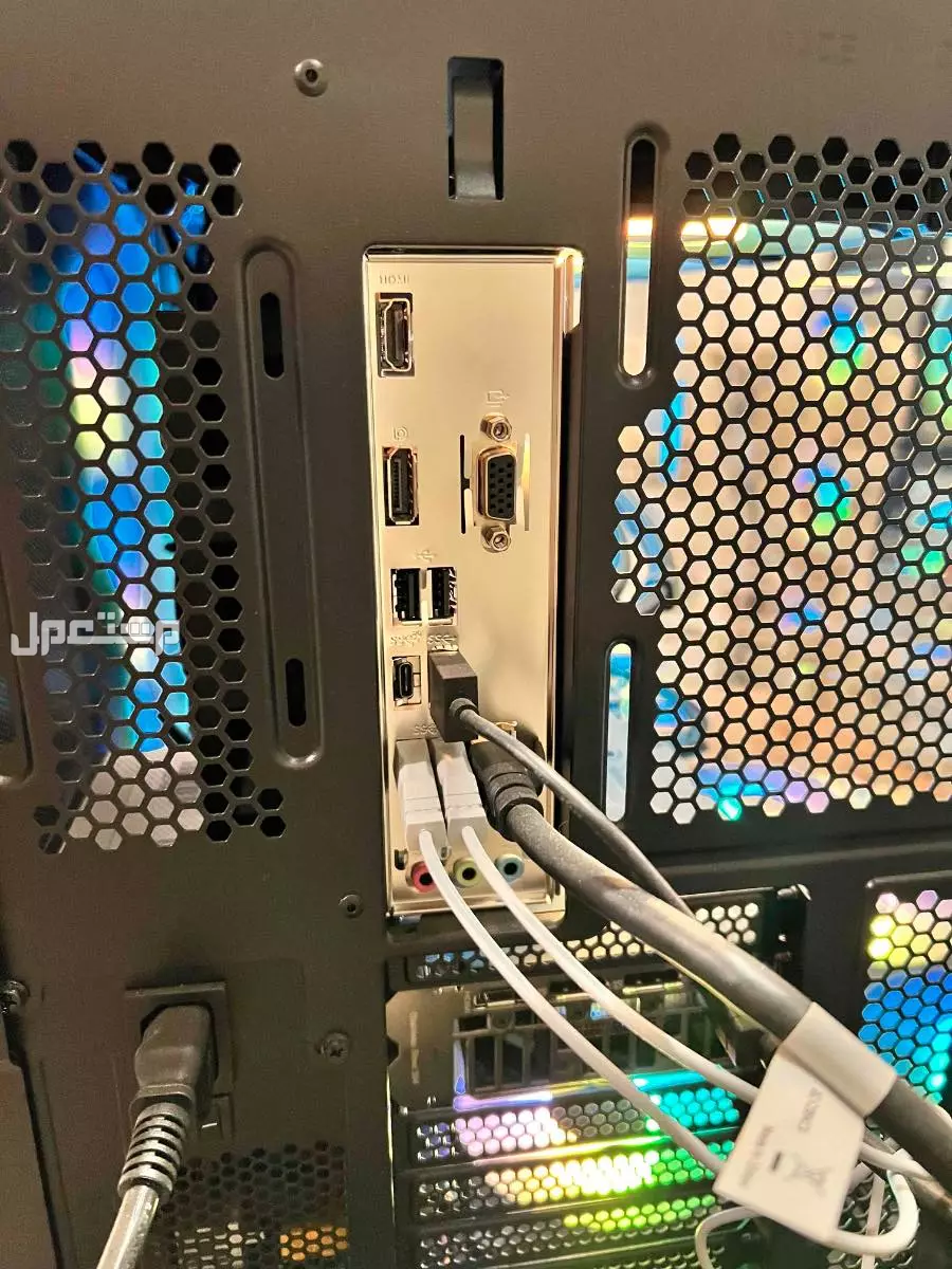 للبيع بي سي قيمنق  ماركة أخرى في الرياض بسعر 5500 ريال سعودي