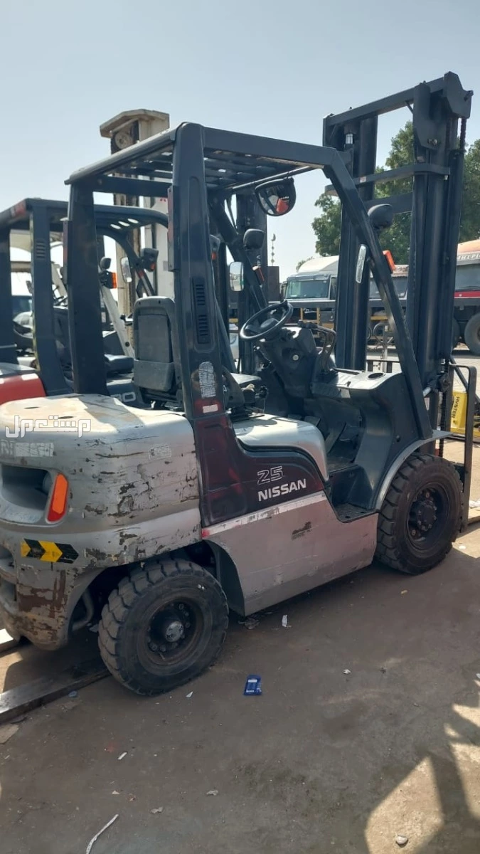 رافعات شوكيه forkliftفوركلفت للايجار موديل حديث