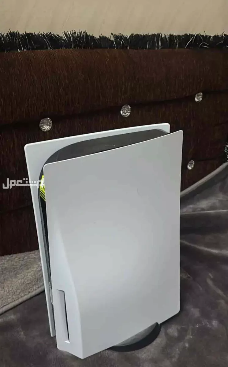 سوني 5 . مع اليد ، استخدام نظيف في الطائف بسعر 1200 ريال