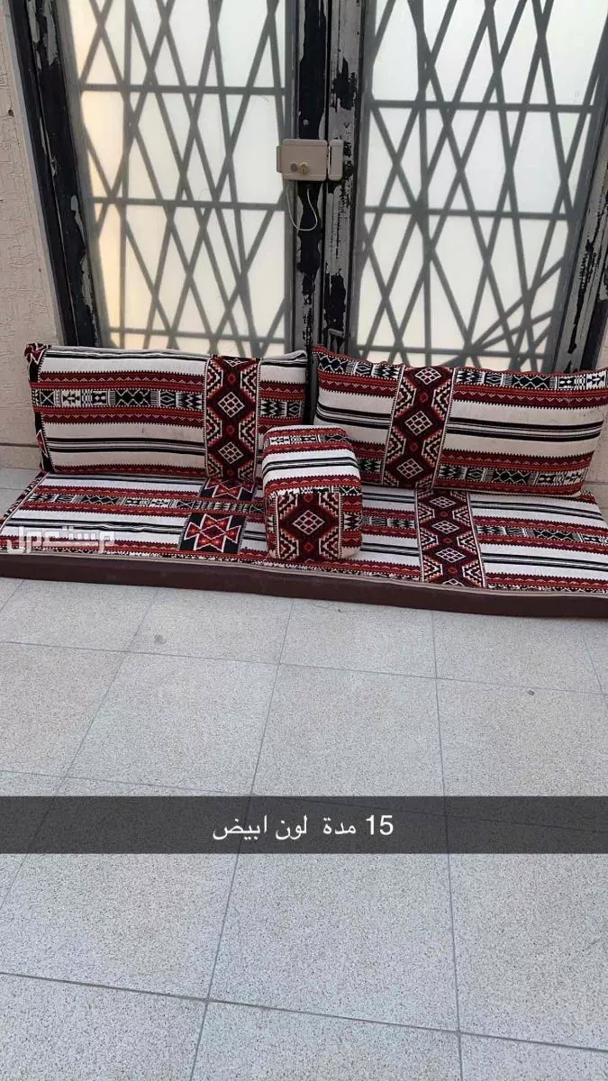 فود ترك بجميع اغراضه في الدمام بسعر 30 ألف ريال سعودي