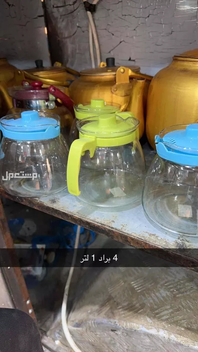 فود ترك بجميع اغراضه في الدمام بسعر 30 ألف ريال سعودي