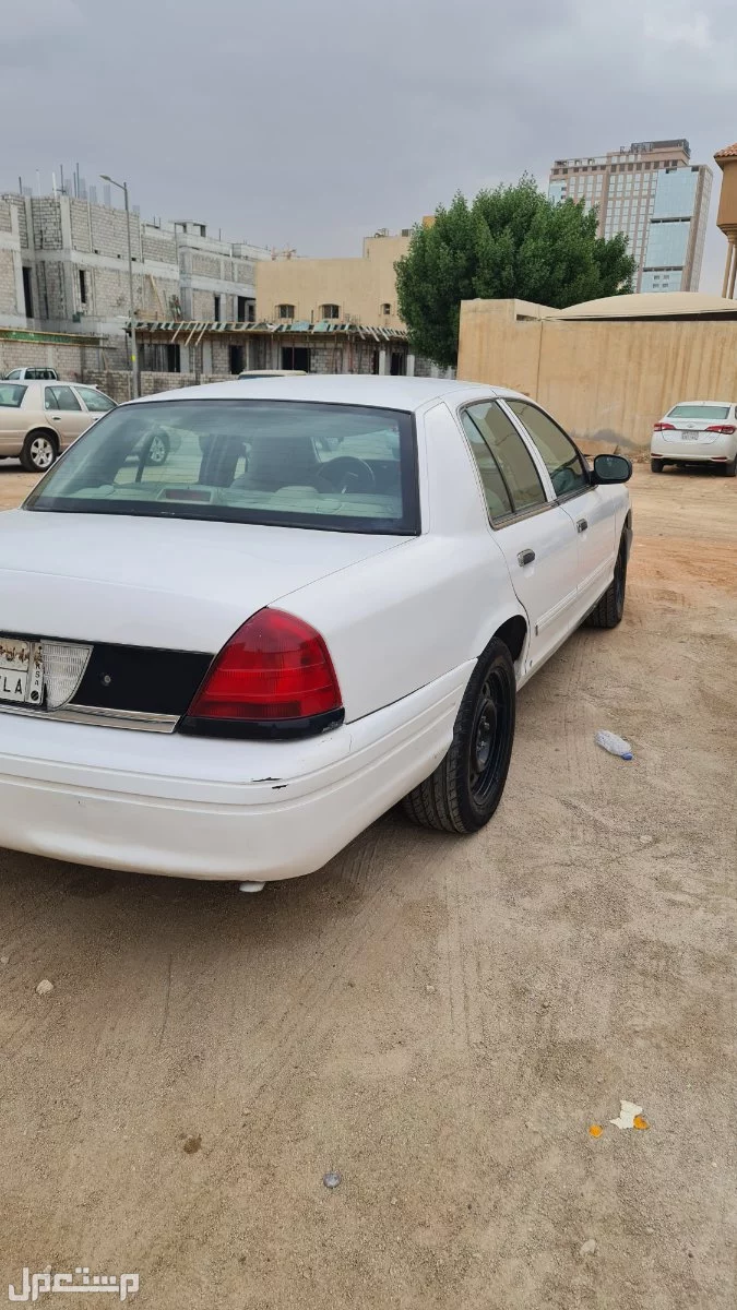 فورد كراون فكتوريا 2009 في الرياض بسعر 25 ألف ريال سعودي