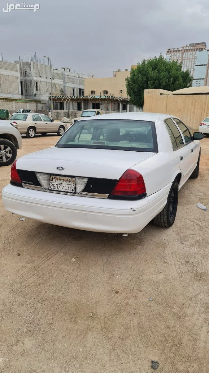 فورد كراون فكتوريا 2009 في الرياض بسعر 25 ألف ريال سعودي