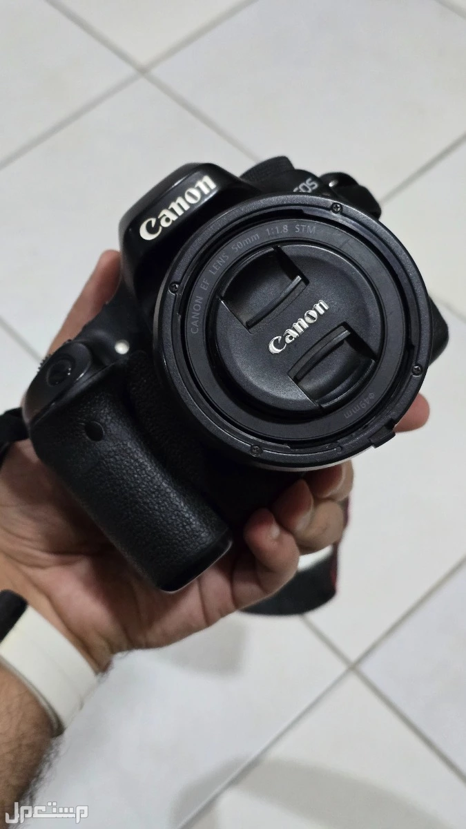 Canon 80D Full step في دبي بسعر 3200 درهم إماراتي