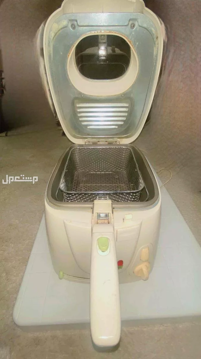 قلاية كهربائي نظيفه سليمه  في الرياض بسعر 250 ريال سعودي