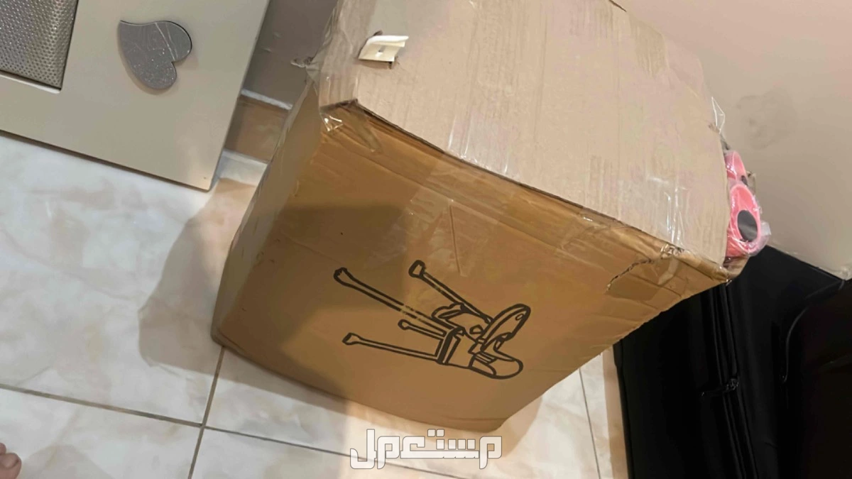 اغراض اطفال للبيع جديده ونضيفه كرسي طعام 2 جهاز ترويش الاطفال مانع للانزلاق جهاز تسخين الرضاعه لببيبي